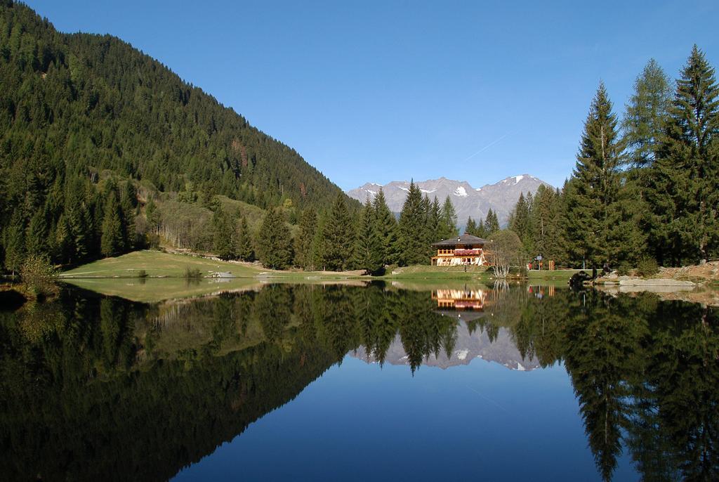 Residence Garni Il Giglio Коммеццадура Екстер'єр фото