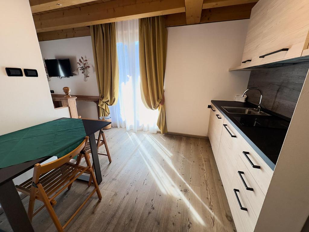 Residence Garni Il Giglio Коммеццадура Екстер'єр фото