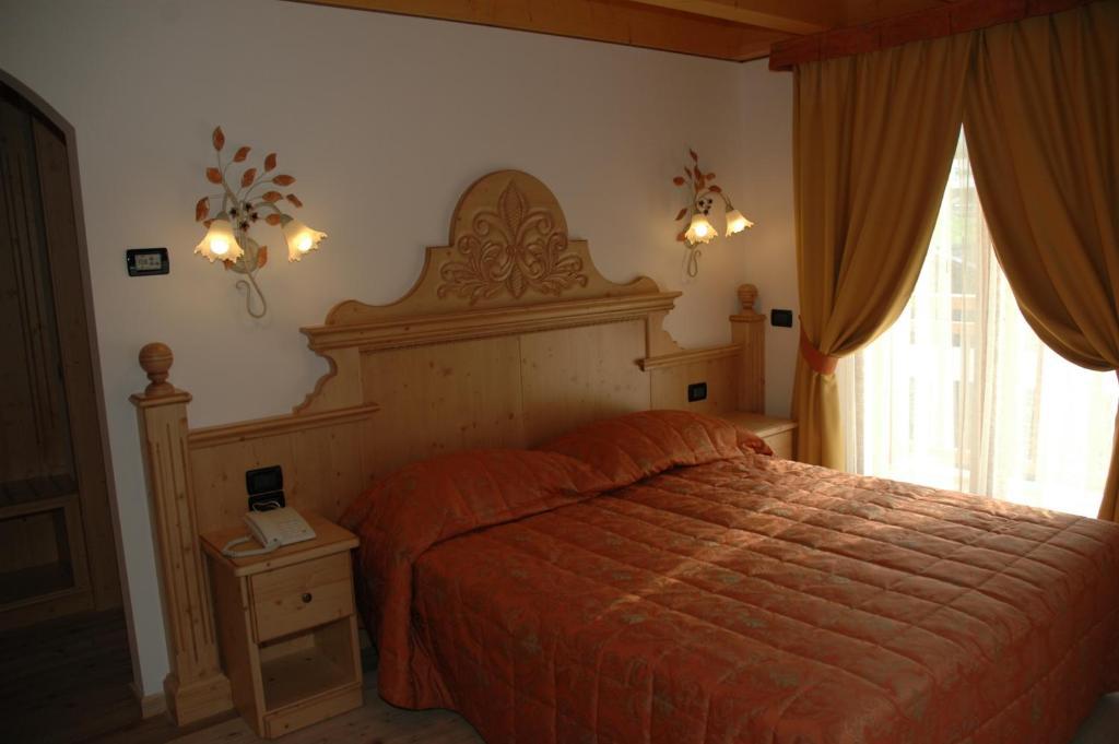Residence Garni Il Giglio Коммеццадура Номер фото