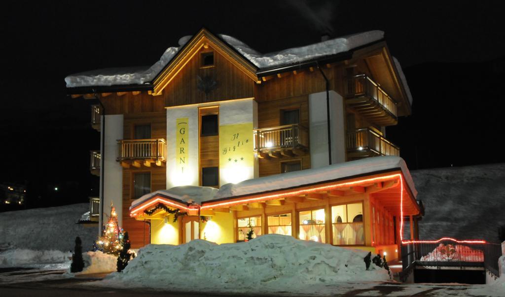Residence Garni Il Giglio Коммеццадура Екстер'єр фото